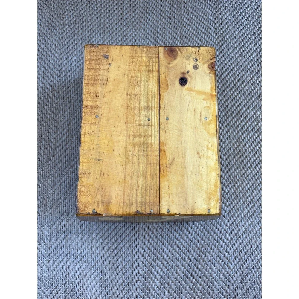 N/A vintage hand